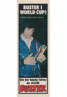 Reklam för serietidningen Buster i händerna på Valerij Charlamov