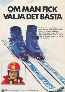 Reklam för skidpjäxor från Dynastar med en bild på två pjäxor som sitter fast i ett par slalomskidor