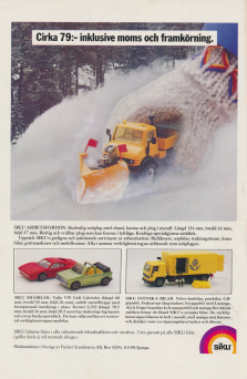 Annons för siku leksaksbilar där man får se en snöplog, två sportbilar samt en lastbil med Postens emblem på sidan