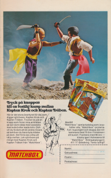 Reklam från Matchbox som består av ett foto av två leksaksfigurer, Kapten Krok och Kapten Träben