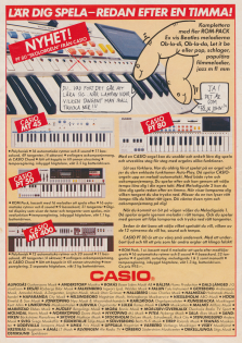 Faktaspäckad annons för syntar från Casio med lampor ovanför tangenterna så man kan följa John och lära sig spela på det sättet