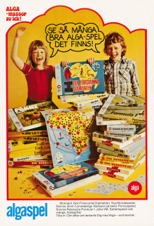 Reklam för brädspel från Alga med två glada barn i bakgrunden