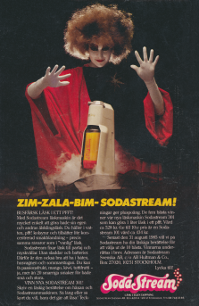 En spöklik bild på en kvinna som på magiskt vis vevar med händerna över en SodaStream-maskin som möjliggör att du ska göra egen läsk