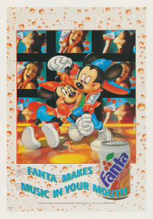 Reklam för drycken Fanta med en illustration av Musse Pigg och Mimmi Pigg som dansar