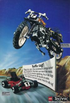Reklam för LEGO Technic med en bild på två byggsatser, en motorcykel och en gocart