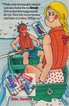 Teckning av en flicka som blir rodd av sin bror. Som betalning får pojken två tuggummin av det sockerfria tuggummit Smajl